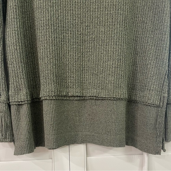 Free People, We the Free Thermal Blouse-SOLD- - Picture 4 of 8